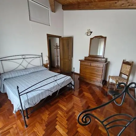 Maya House * Cetona